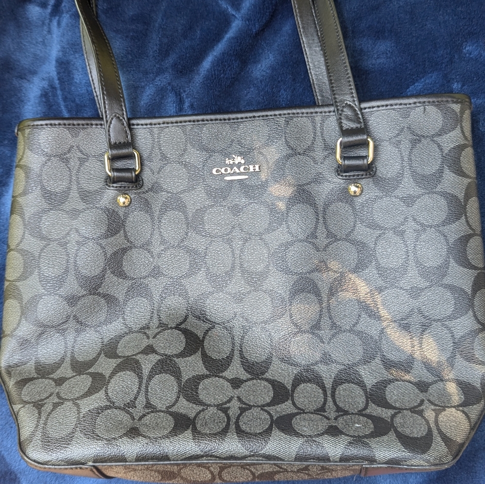 Final price Coach 58282 Signature Outline C Zip Top Tote Bag Black & Gray